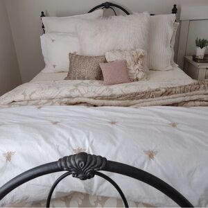 RESERVED FOR JANICE LOVE LACE PB QUEEN DUVET GOLD EMBROIDERED BEE